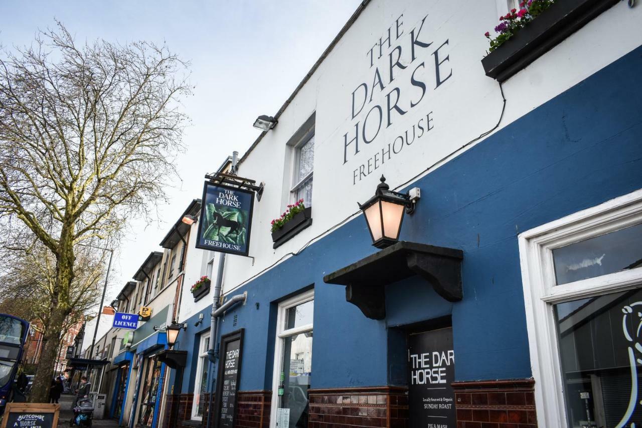 The Dark Horse Pub Hotel Bristol Exterior foto